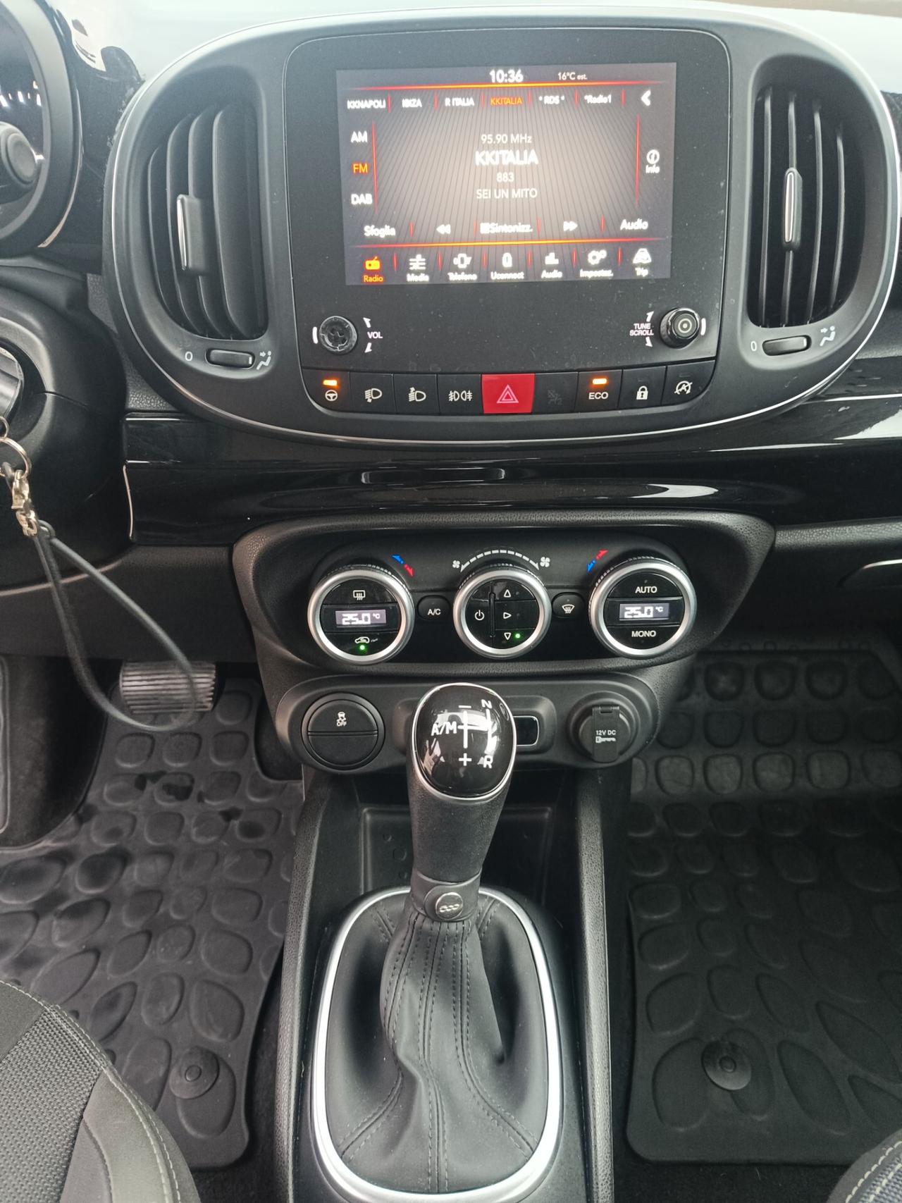 Fiat 500L 1.3 Multijet 95 CV Dualogic Cross