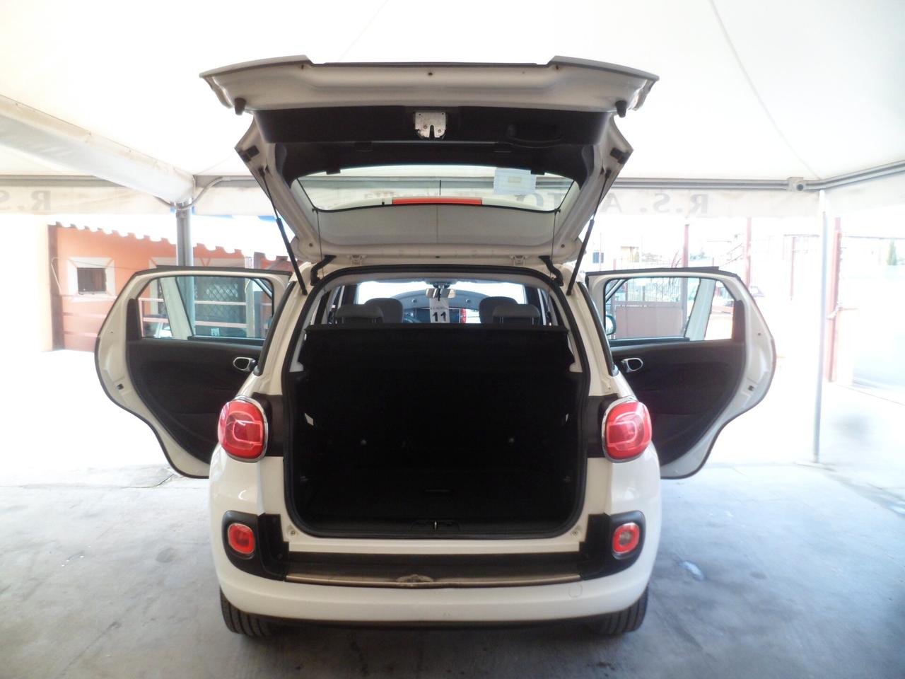 Fiat 500L 1.3 Multijet 85 CV full 13