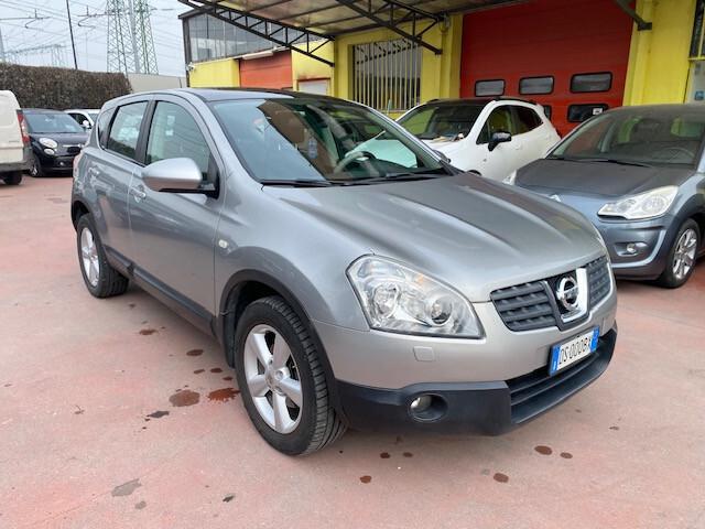 Nissan Qashqai 2.0 dCi DPF 4WD Tekna