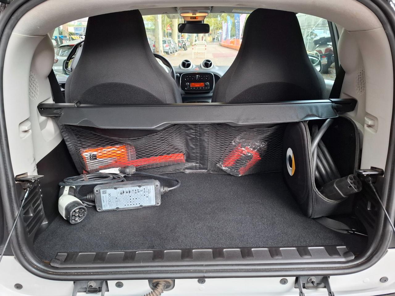 Smart ForTwo EQ PREZZO VERO TAGLIANDI OK NEOPATENTATI