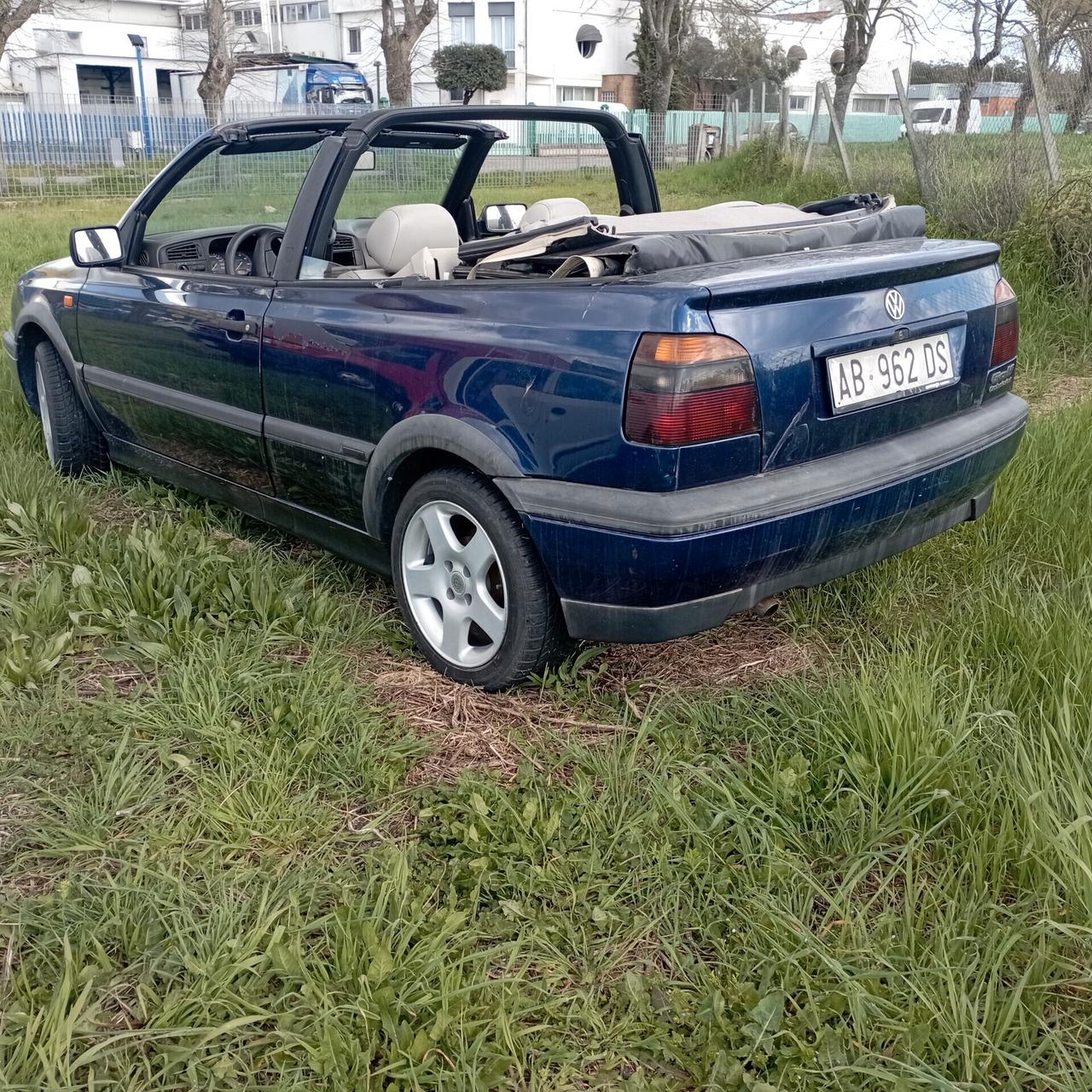 Volkswagen Golf 2.0 16V cat 3 porte GTI