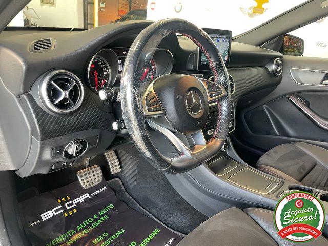 MERCEDES-BENZ A 180 d Auto Premium AMG *TETTO