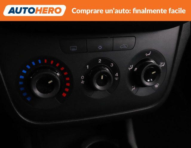 FIAT Punto 1.2 8V 5 porte Street