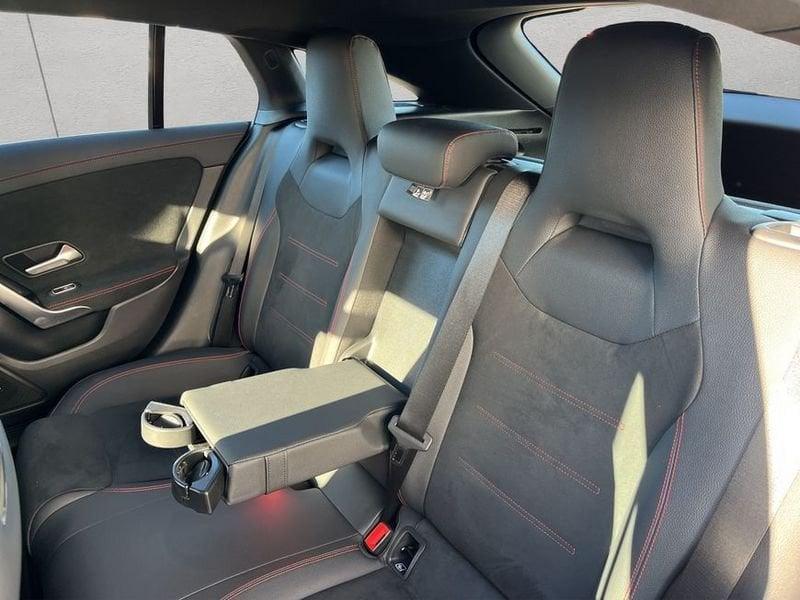 Mercedes-Benz CLA S.Brake CLA 200 d Automatic Shooting Brake AMG Line Advanced Plus Camera 18" LED