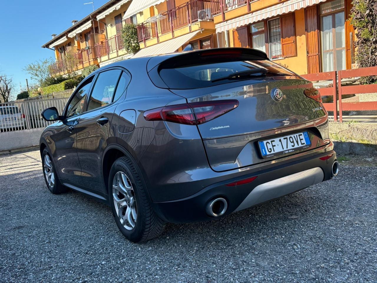 Alfa Romeo Stelvio 2.2 Turbodiesel 160 CV AT8 RWD Business