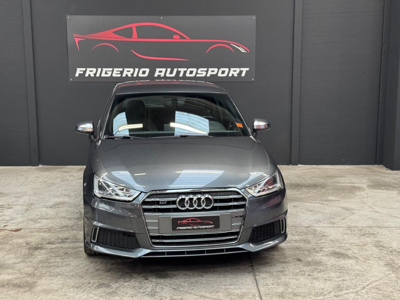 Audi A1 S1 2.0 TFSI quattro