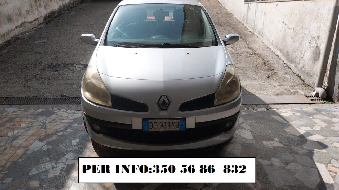 Renault Clio 1.2cc benzina(PRIVATO)-2006