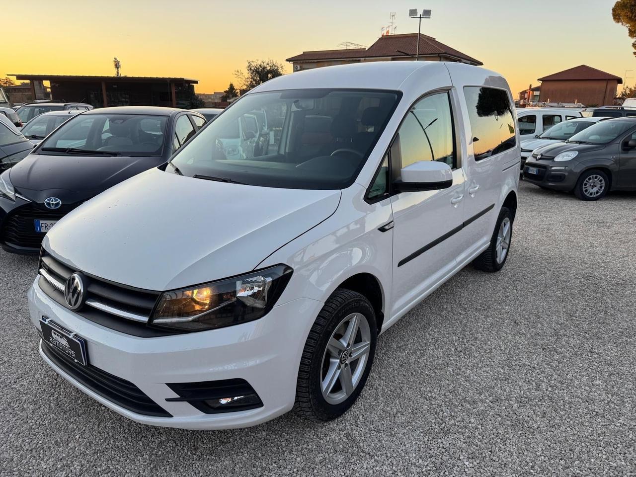 Volkswagen Caddy 2.0 TDI 122 CV 4MOTION Alltrack