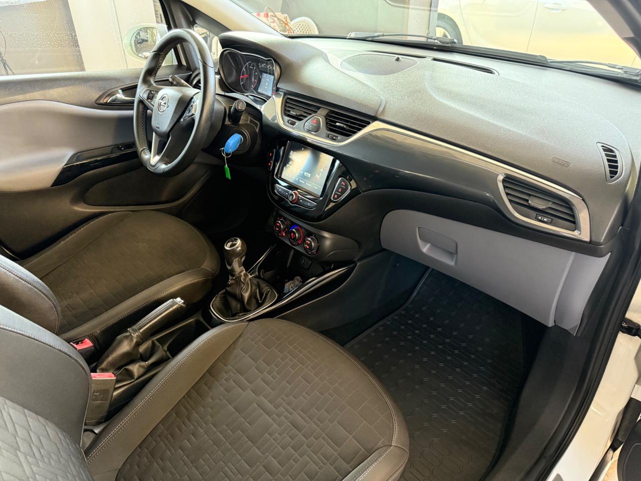 Opel Corsa 1.4 90CV GPL Tech 5 porte Cosmo