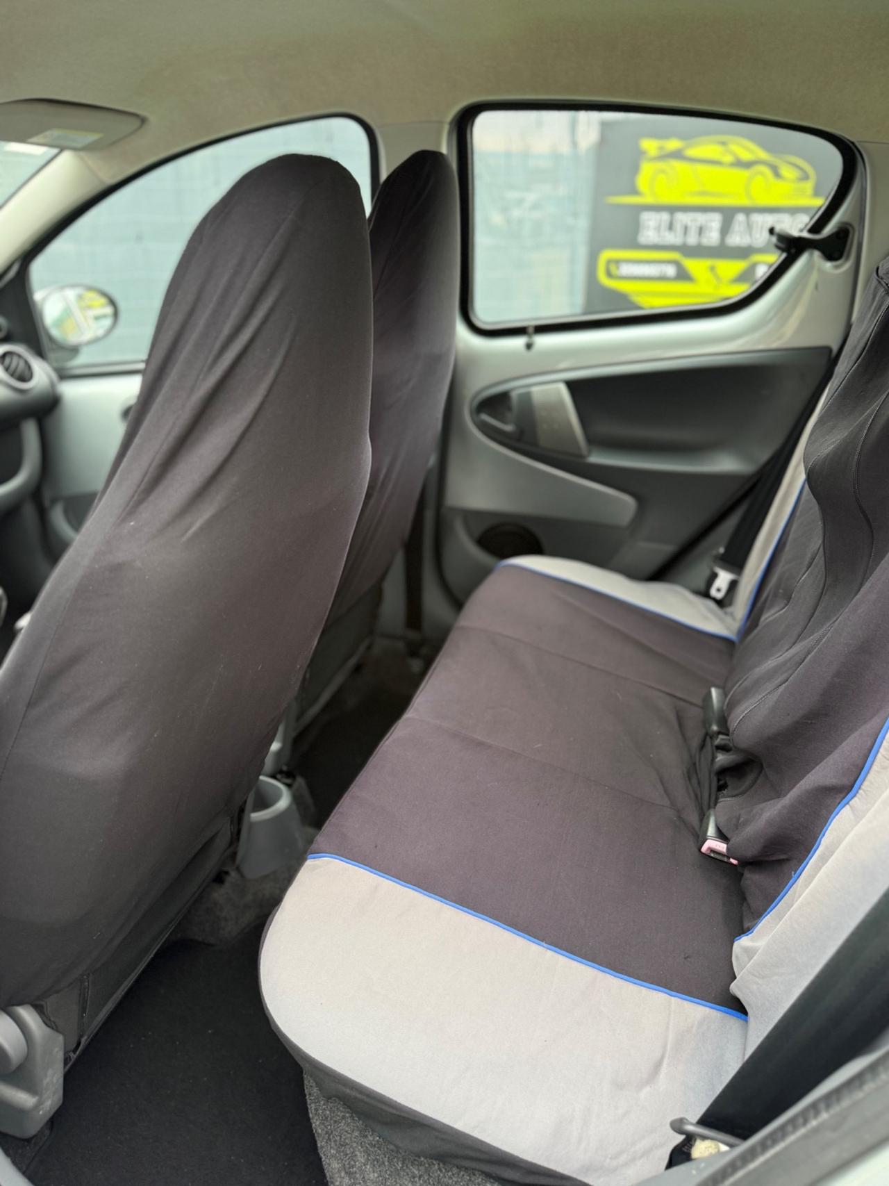 Toyota AYGO 1.0 BENZINA 5 PORTE UNICOPROPRIETARIO