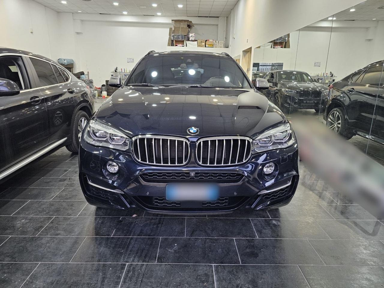 BMW X6 M50d Tetto Cam 360 Clima4zone HeadUp Dispaly C.20"