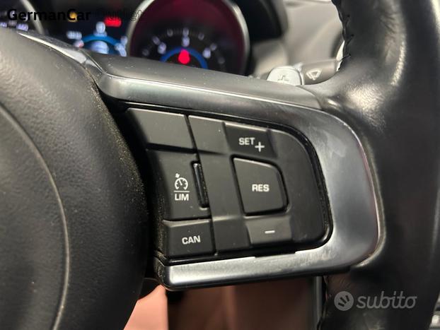 Jaguar XE 2.0d i4 r-sport awd 180cv auto my18