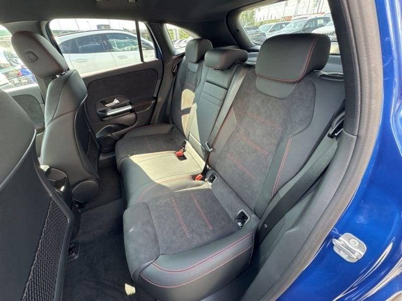 Mercedes-Benz EQA 300 4MATIC AMG Line Advanced