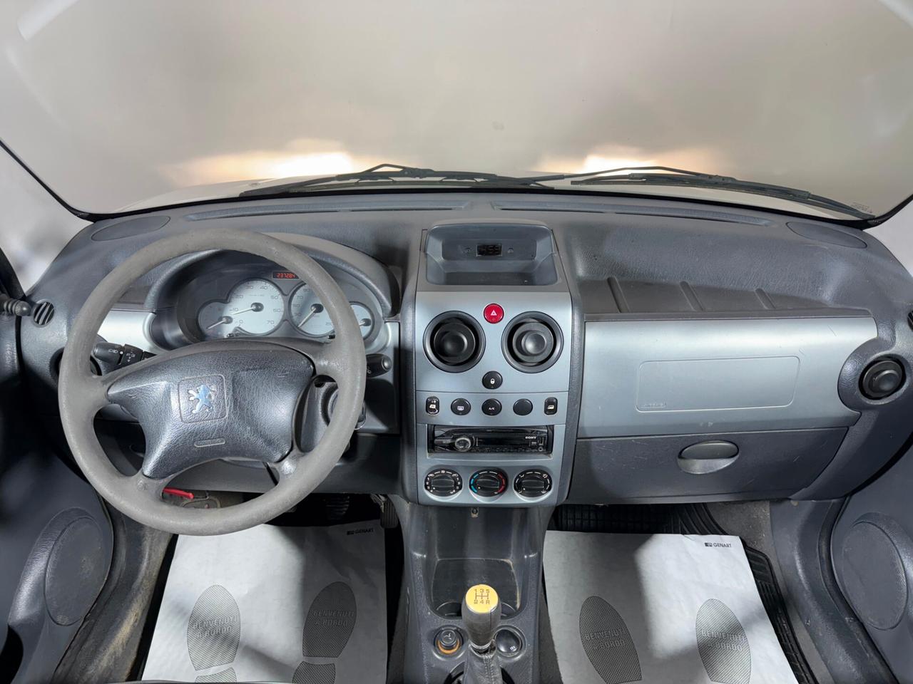 Peugeot Ranch 1.6 HDi 5p. AUTOCARRO