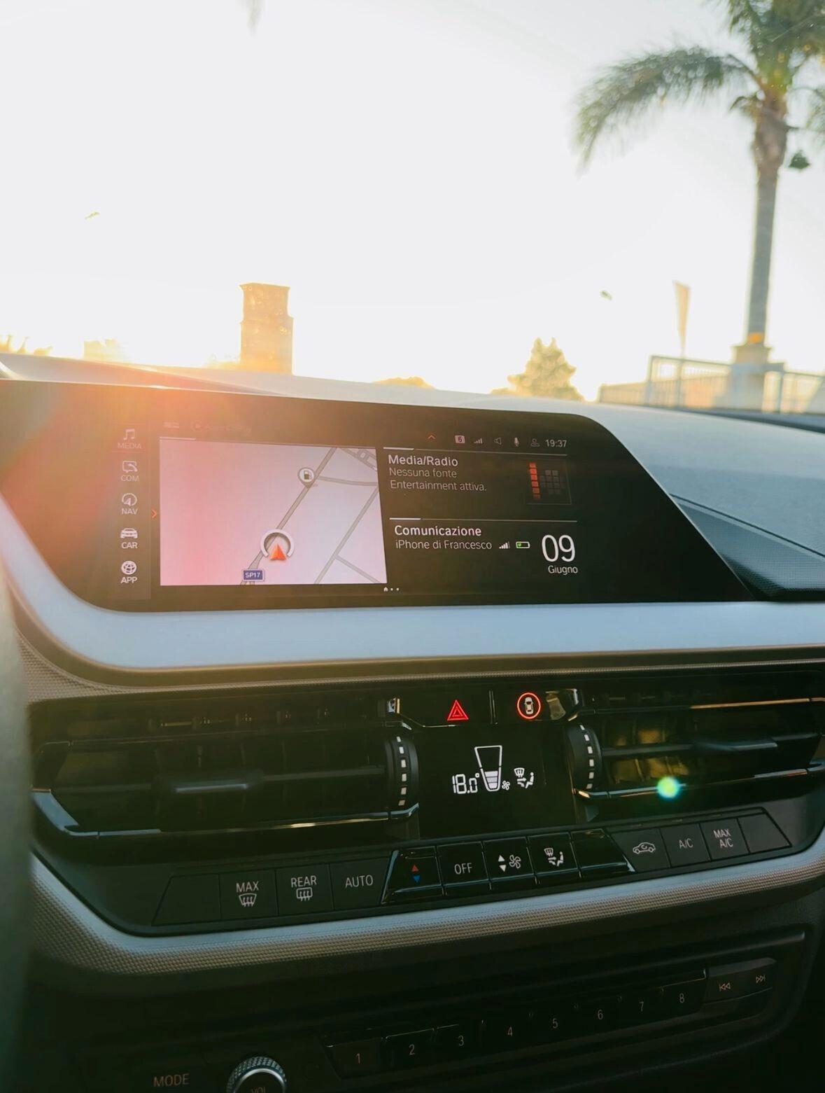 Bmw 116d 5p Sport Line Led/Navi