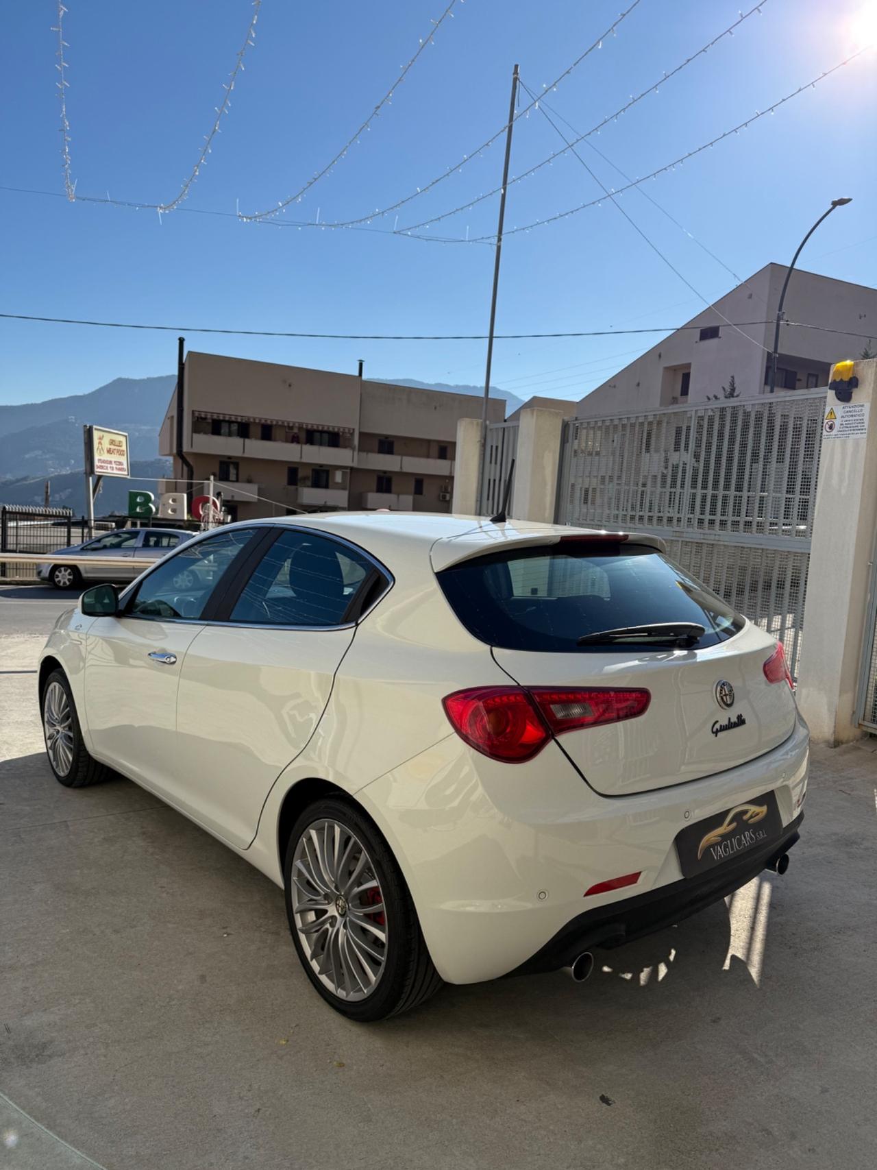 Alfa Romeo Giulietta 2.0 JTDm-2 150 CV Exclusive