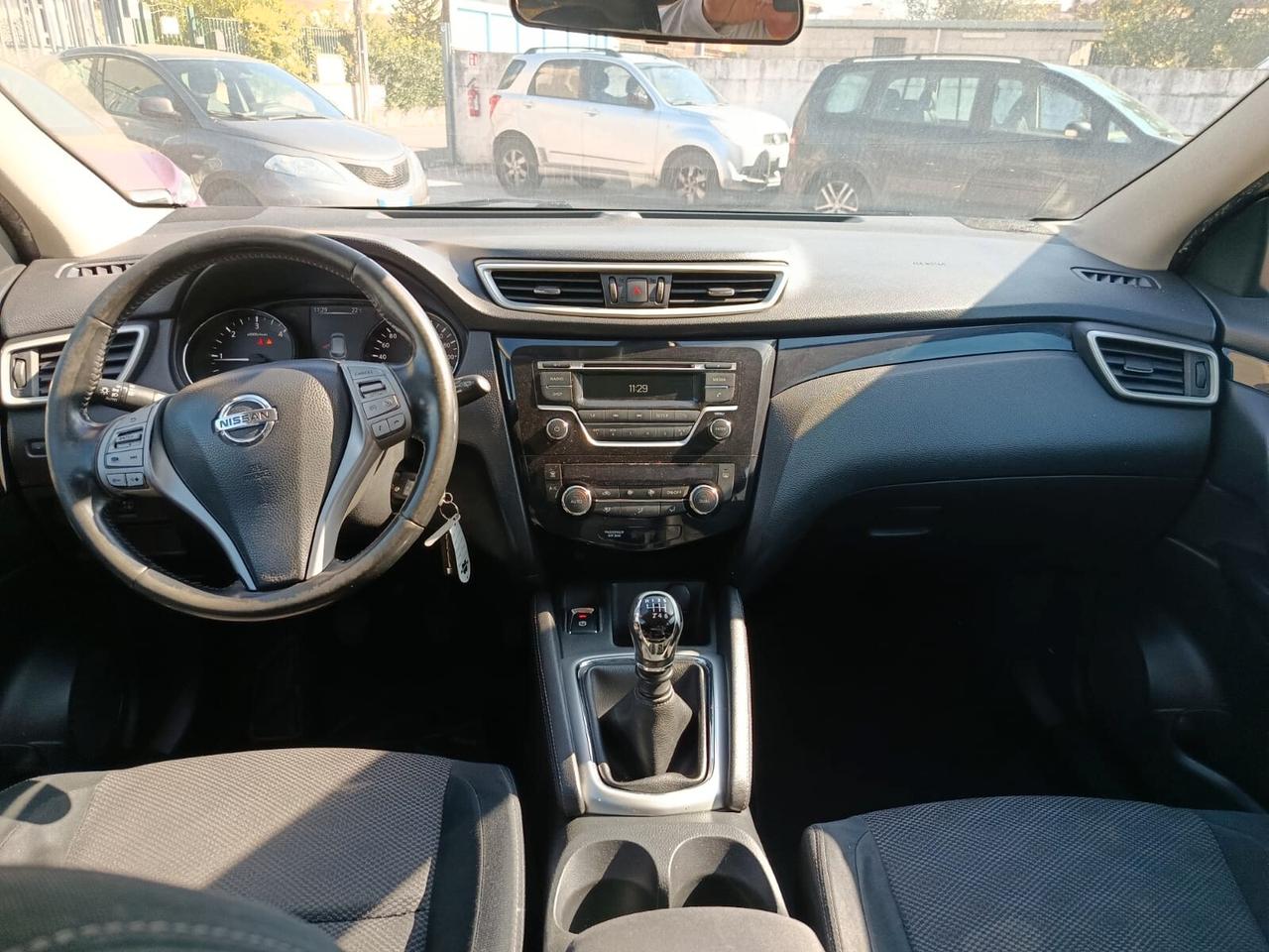 Nissan Qashqai 1.5 dCi Visia