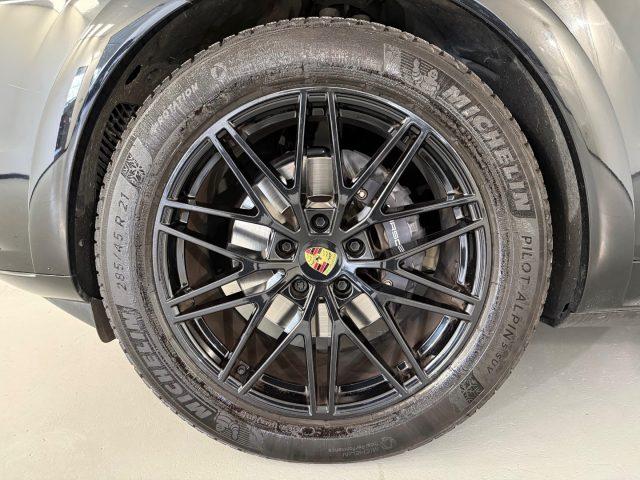PORSCHE Cayenne 3.0 V6 " IVA ESPOSTA "