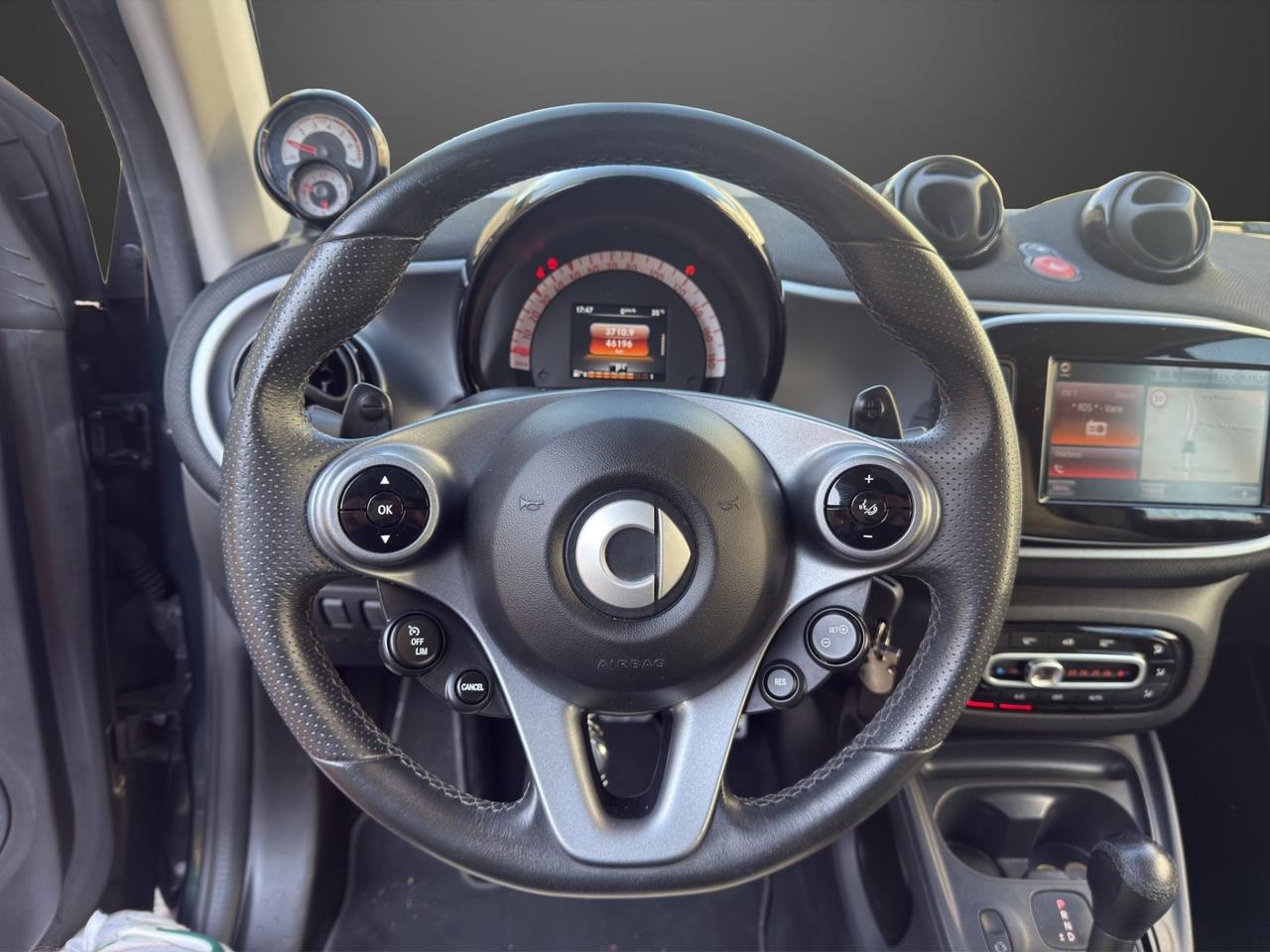 Smart ForTwo BRABUS 0.9 Turbo twinamic 15th anniversary