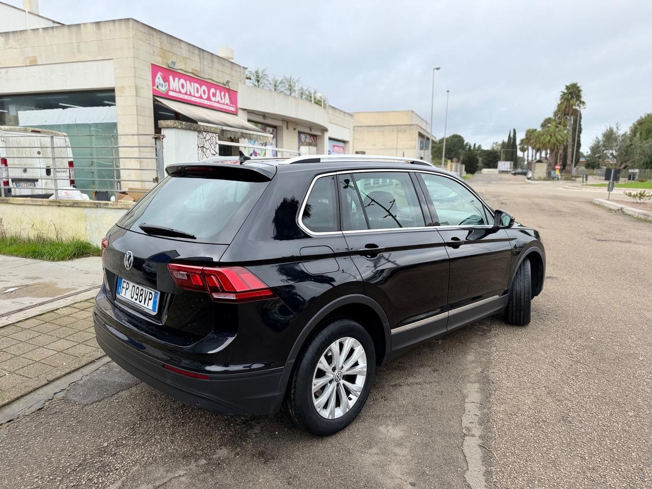 Volkswagen Tiguan 2.0 TDI SCR DSG Sport BlueMotion Technology