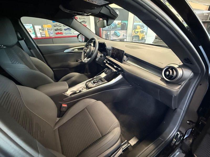 Alfa Romeo Tonale 1.5 160 CV MHEV TCT7 Sprint "NUOVO DA IMMATRICOLARE"