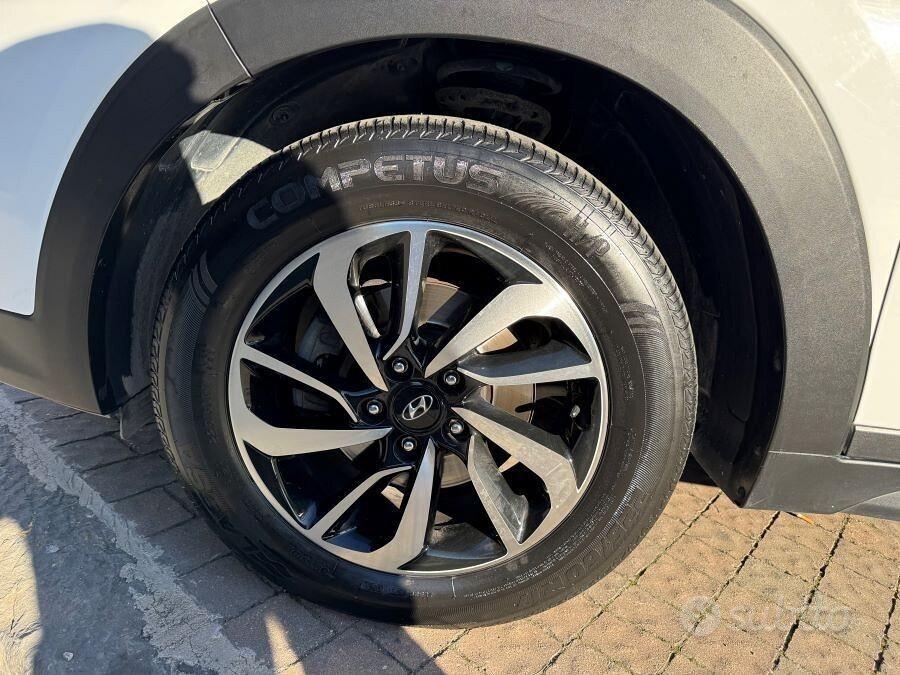 Hyundai tucson 1.7 crdi 116 comfort certificata