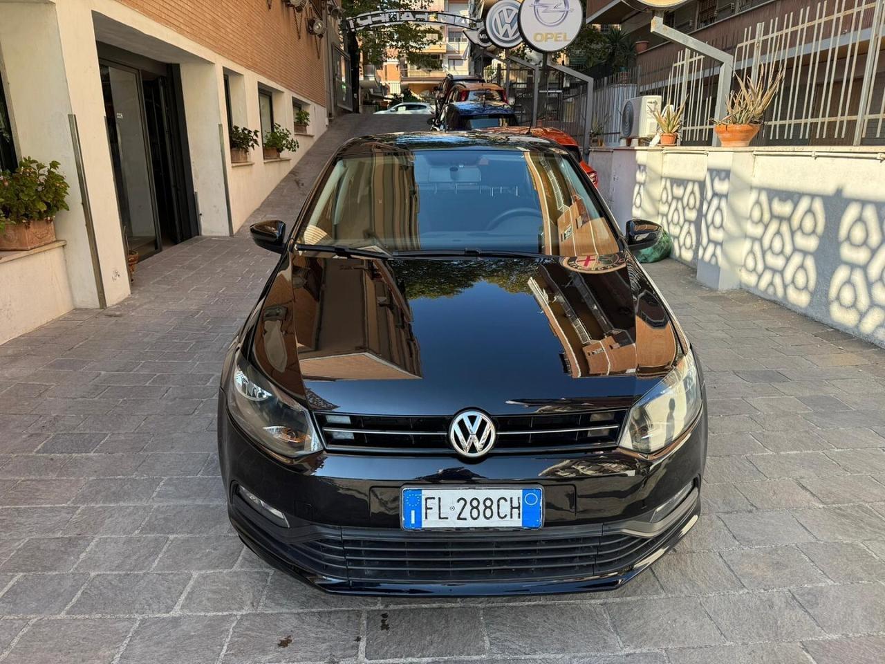 Volkswagen Polo 1.0 mpi 5p confortline Unipro