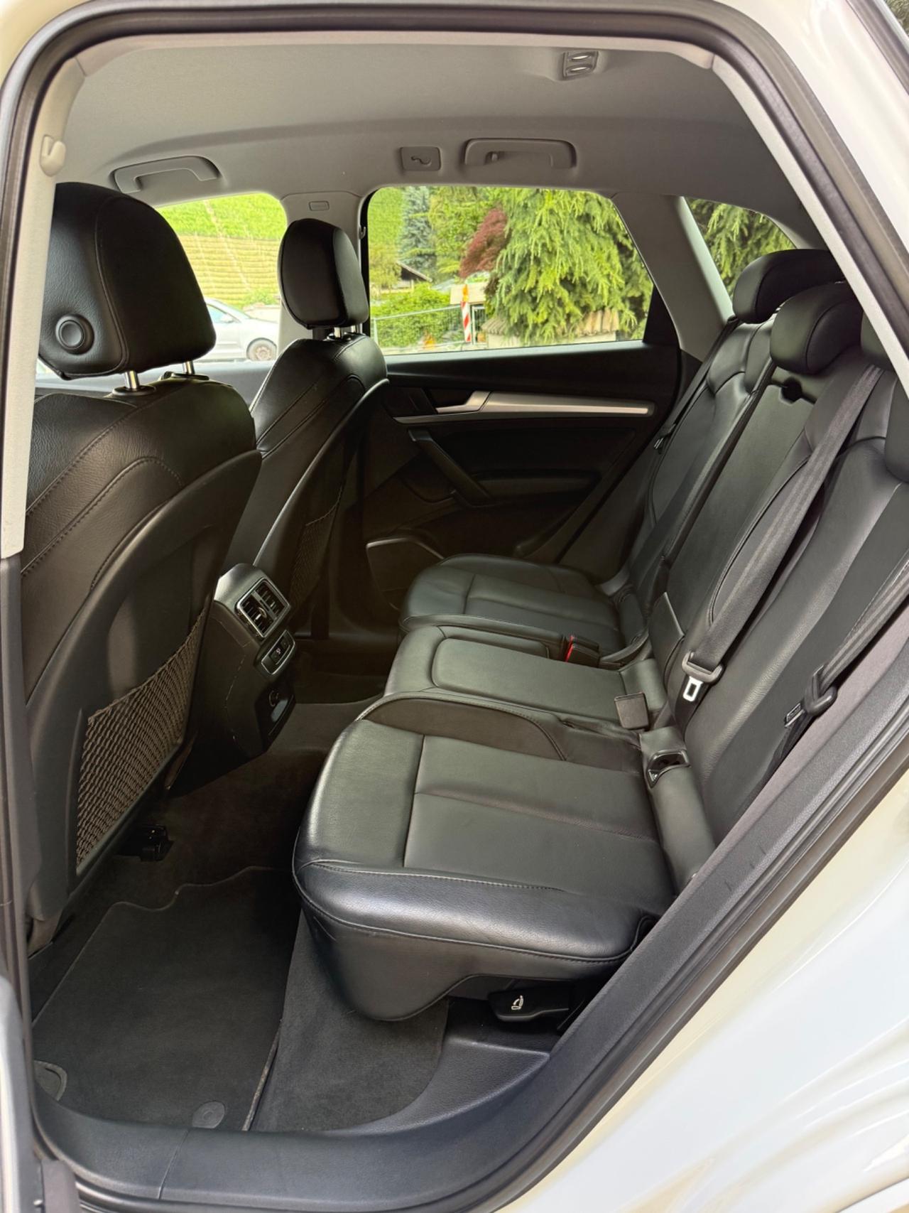 Audi Q5 2.0 TDI 190 CV quattro S tronic Business Sport