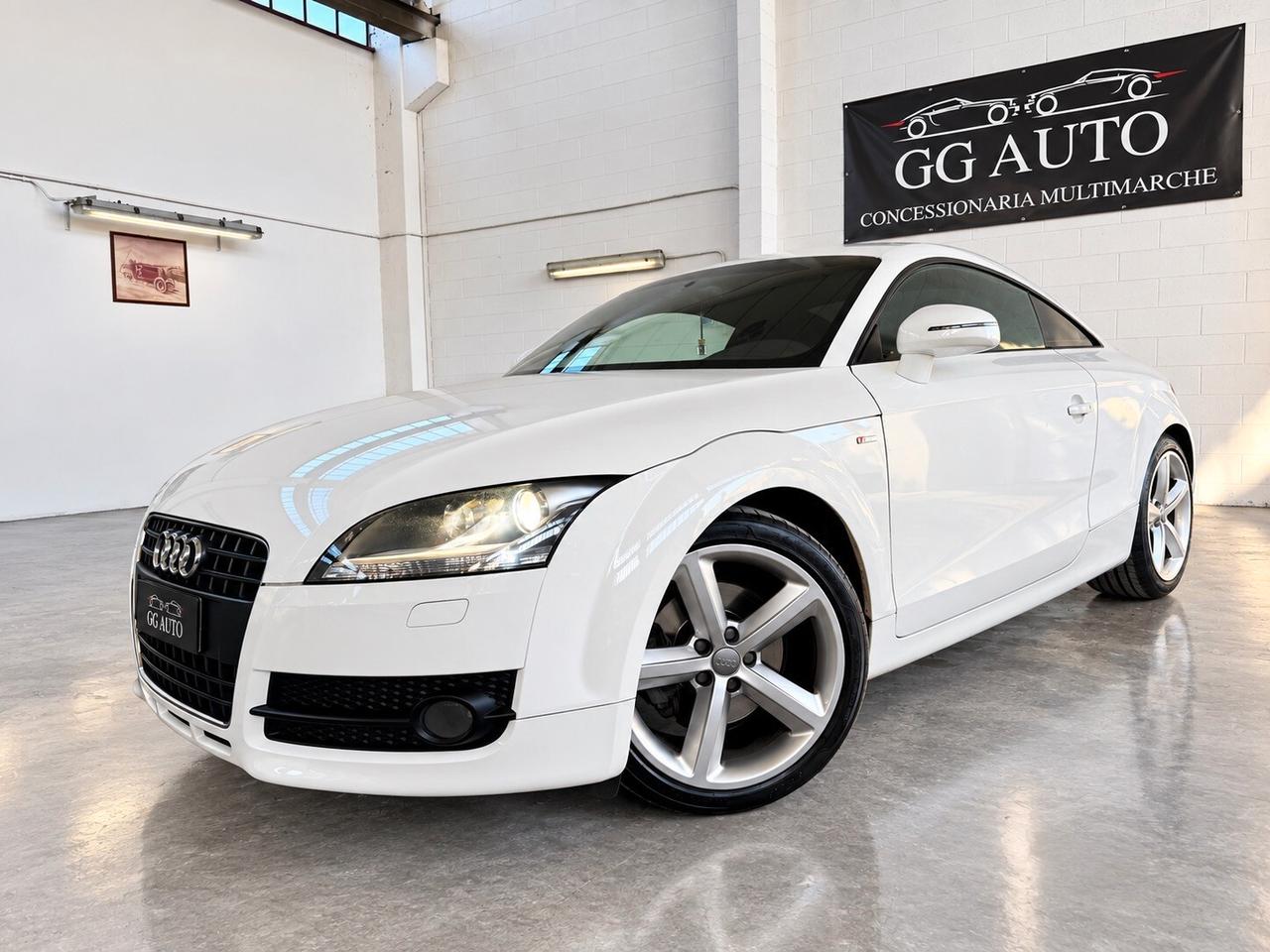 Audi TT Coupé 1.8 TFSI 160cv s-line