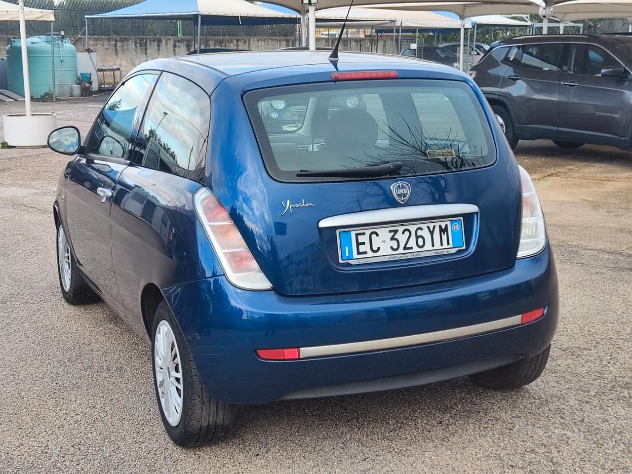 Lancia Ypsilon 1.4 Elle Ecochic GPL del 2010