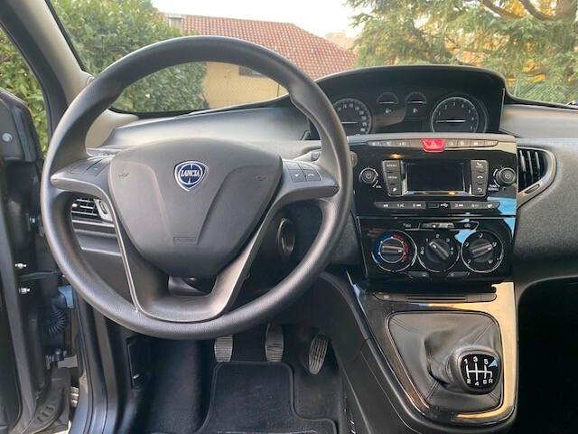 LANCIA YPSILON 1.0 HYBRID SILVER 39000KM PREZZO REALE