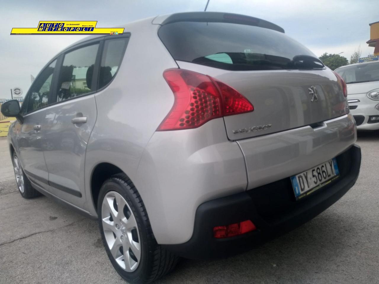 Peugeot 3008 1.6 110cv HDi Active