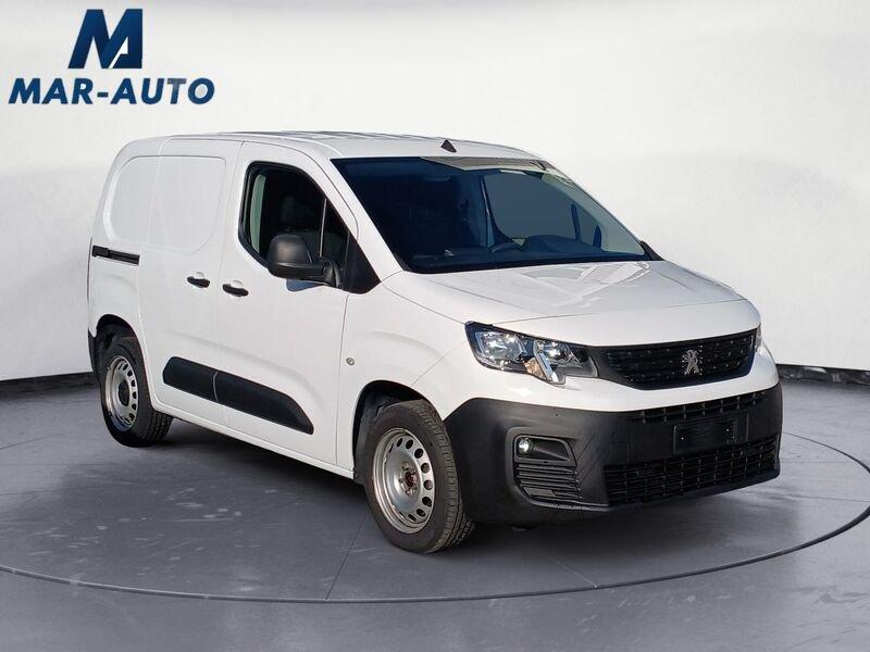 Peugeot Partner BlueHDi 100 S&S PC Furgone Pro + IVA