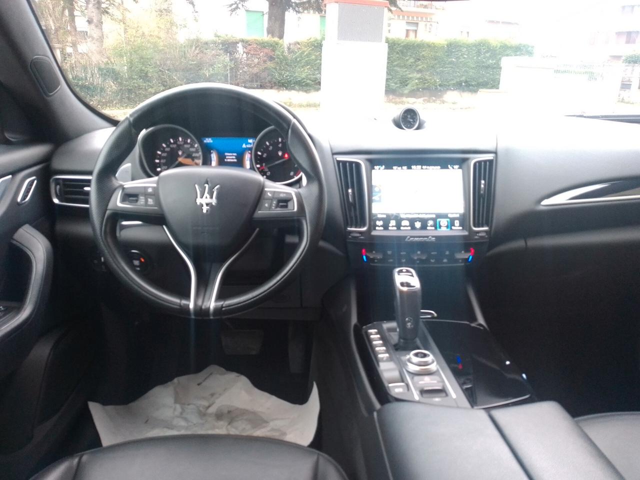 Maserati Levante V6 Q4 350CV INTERAMENTE FINANZIABILE