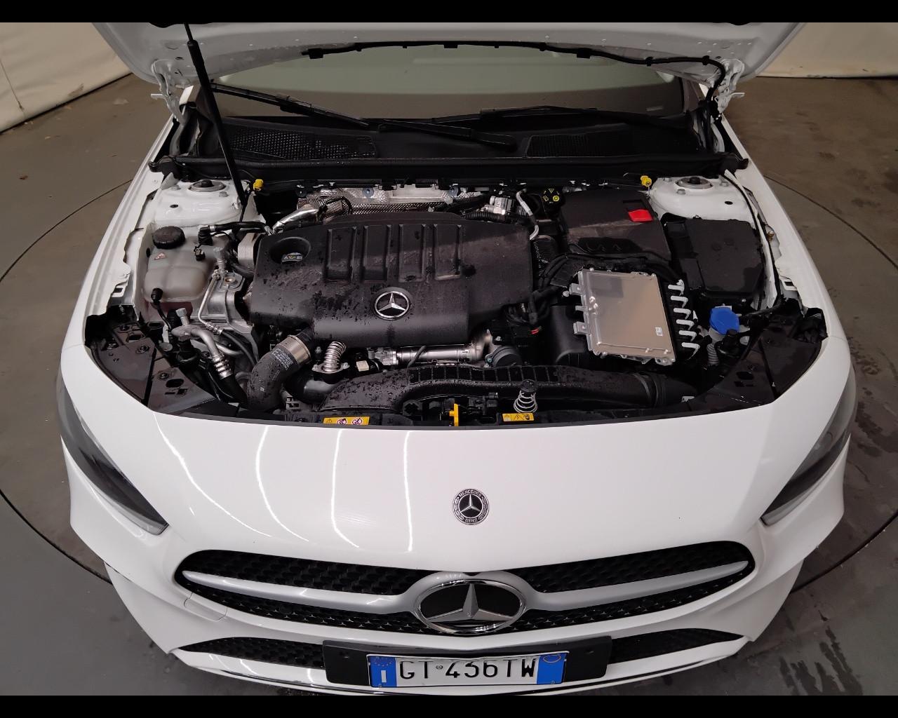 Mercedes-Benz Classe A - W177 2023 - A 180 d Advanced auto