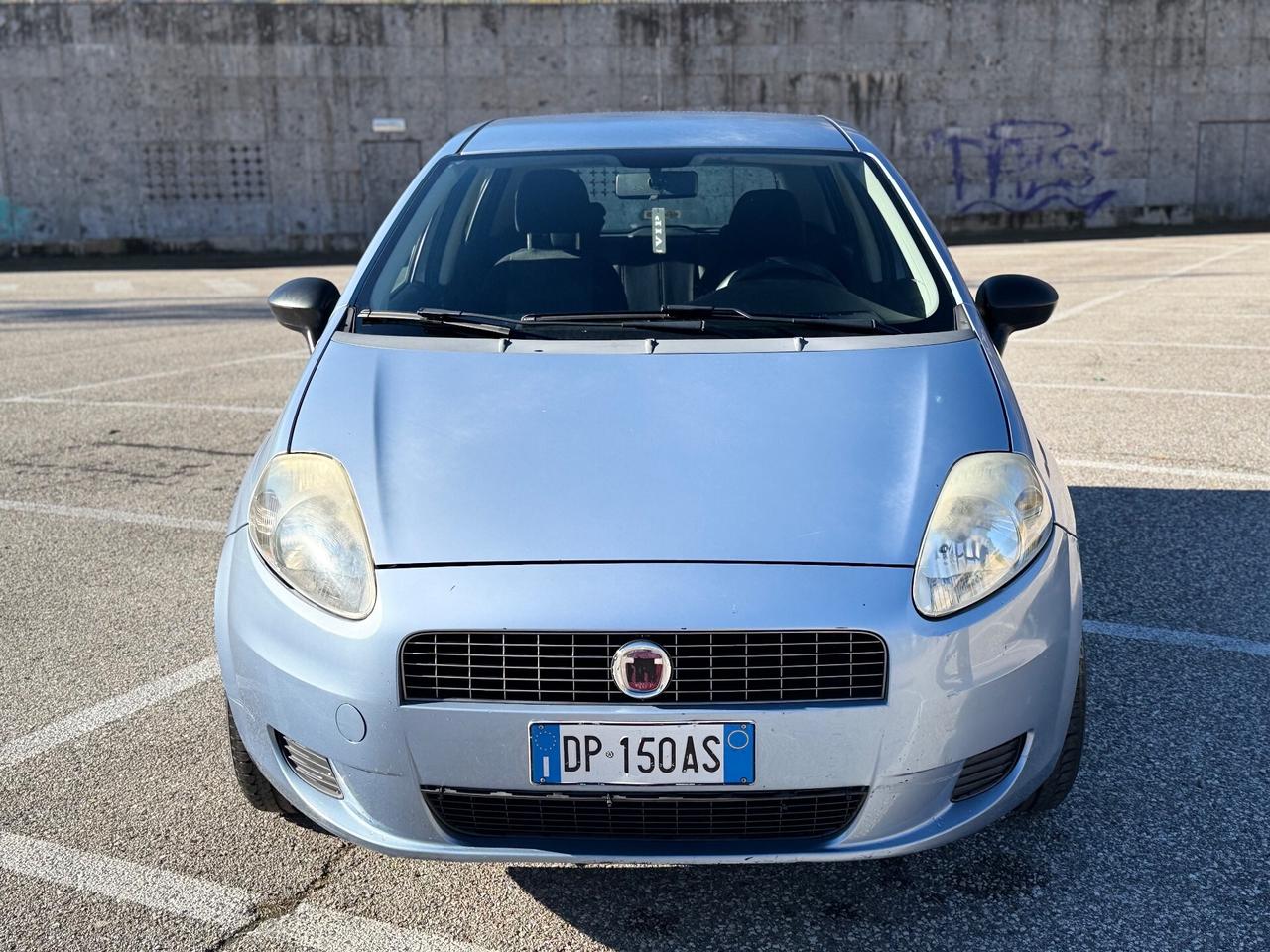 Fiat Grande Punto 1.2 5 porte ok neopatentati