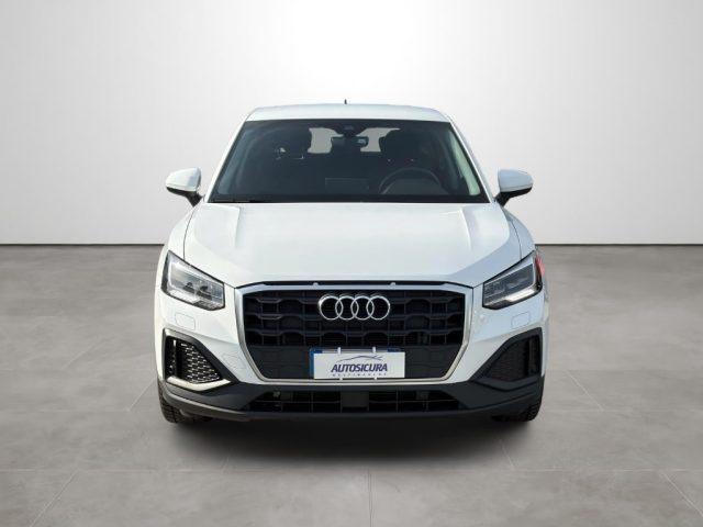 AUDI Q2 30 TDI Business