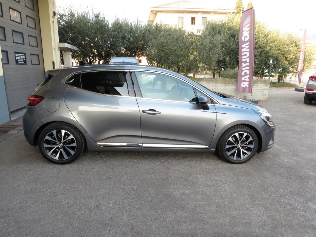 Renault Clio 1.6 E-Tech full hybrid Techno 145cv