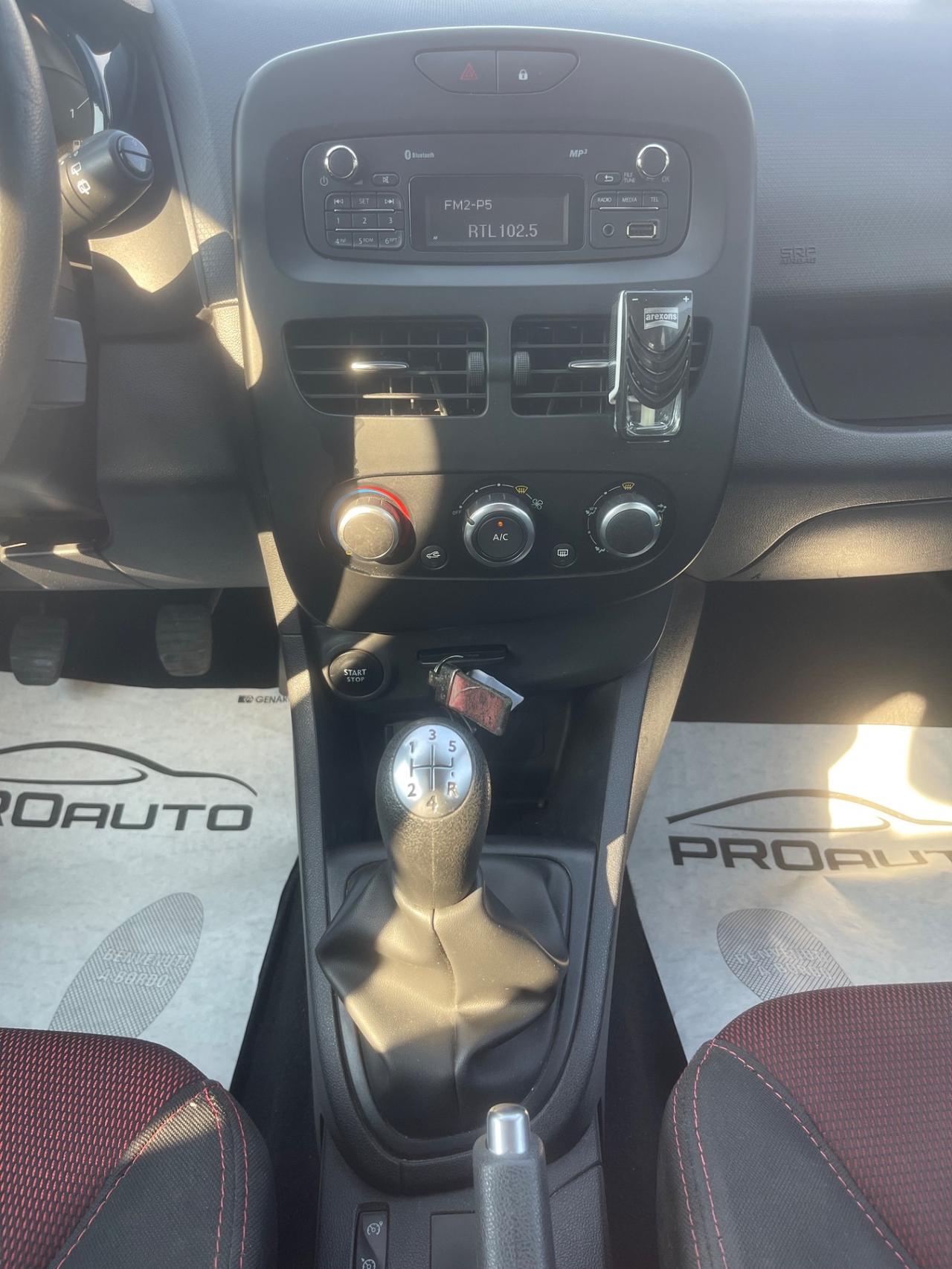 Renault Clio 1.2 75CV 5 porte Life
