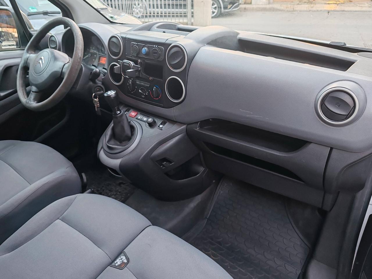 Citroen BERLINGO 3 POSTI
