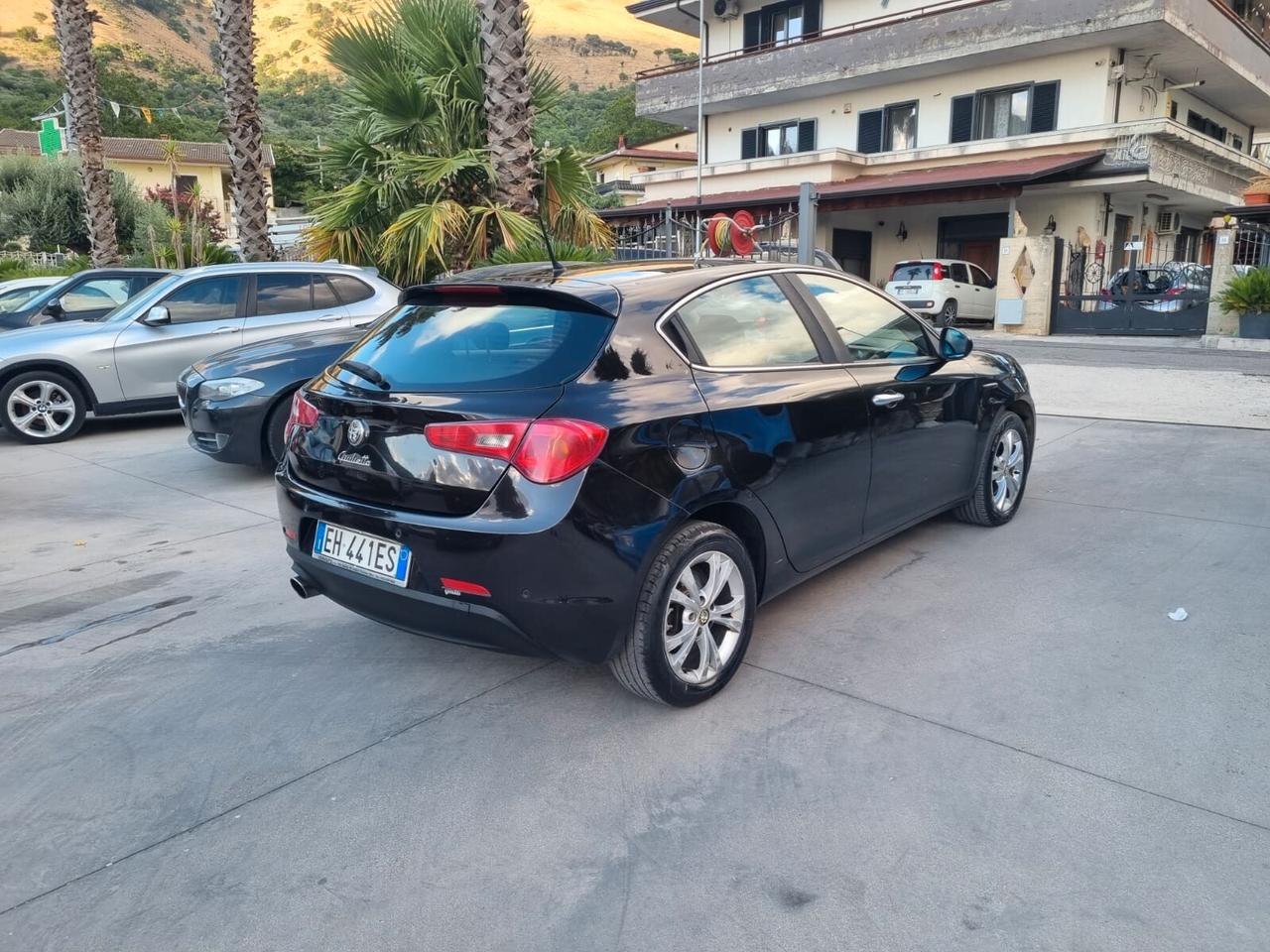 Alfa Romeo Giulietta 1.6 JTDm-2 105 CV