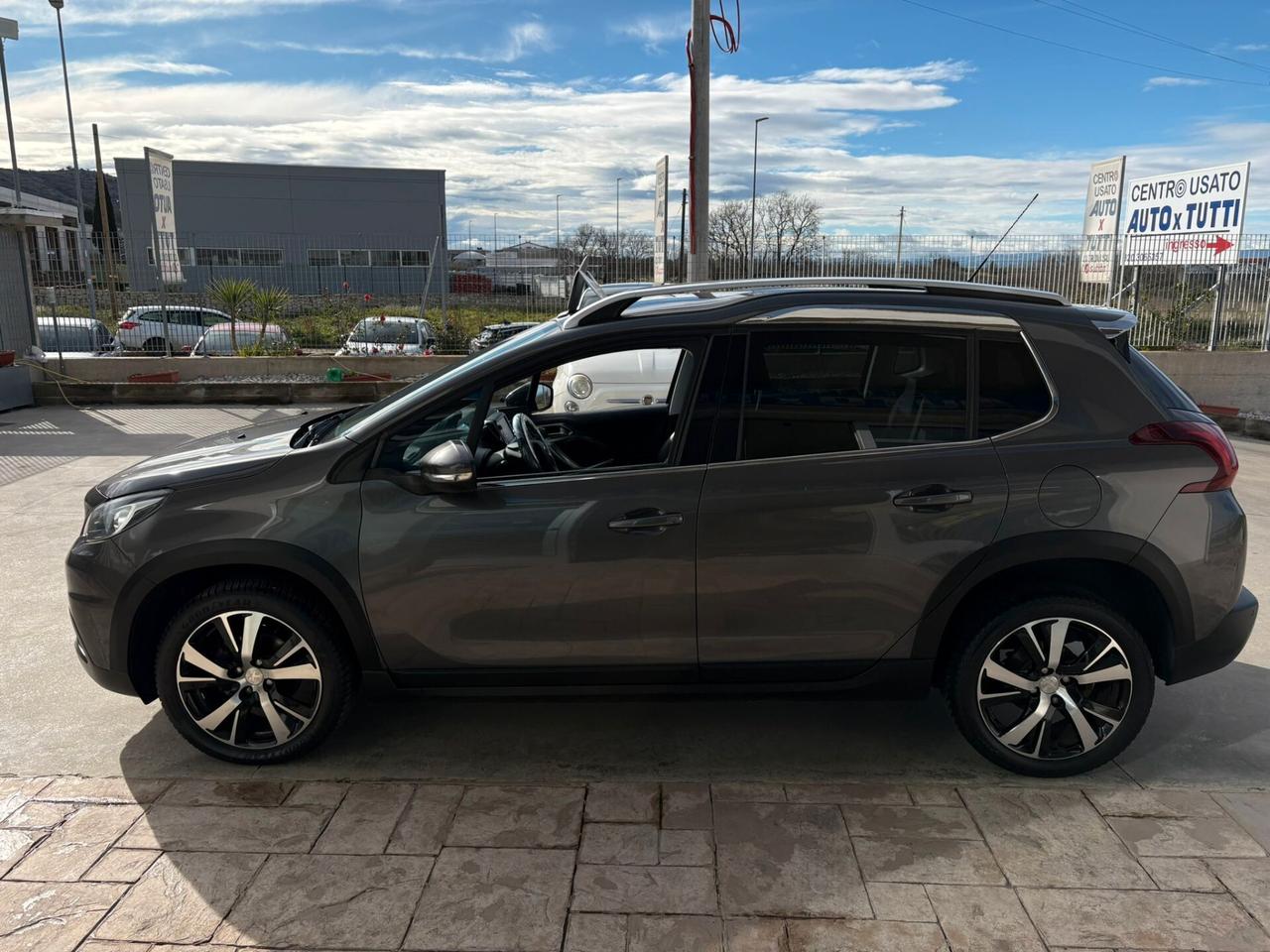 Peugeot 2008 BlueHDi 120 S&S Allure