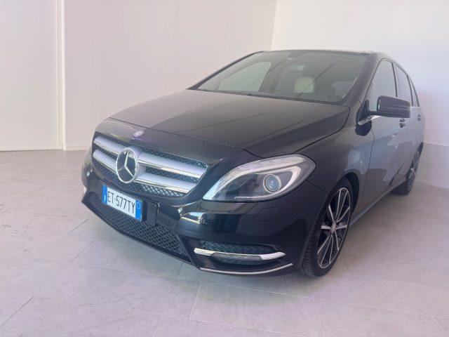 MERCEDES-BENZ B 200 CDI Automatic Premium