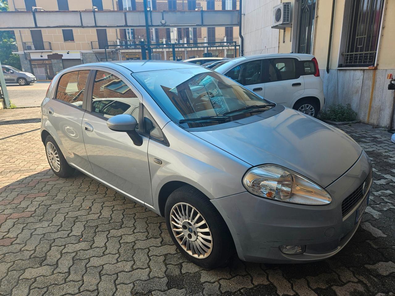 Fiat Grande Punto 1.4 5 porte Active