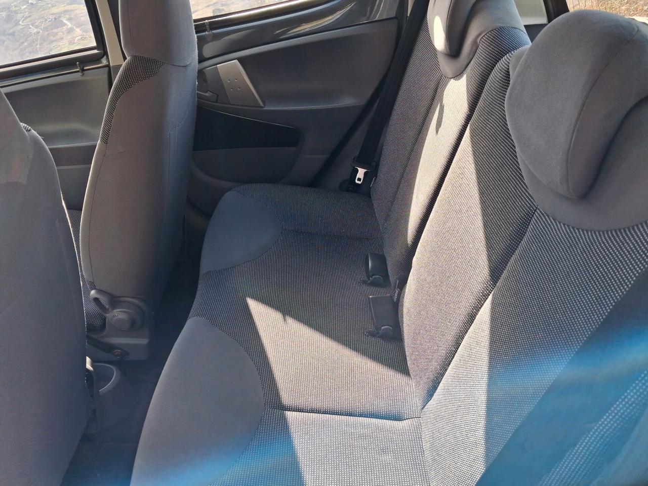 Peugeot 107 1.0 68CV 5p. Plaisir 2Tronic