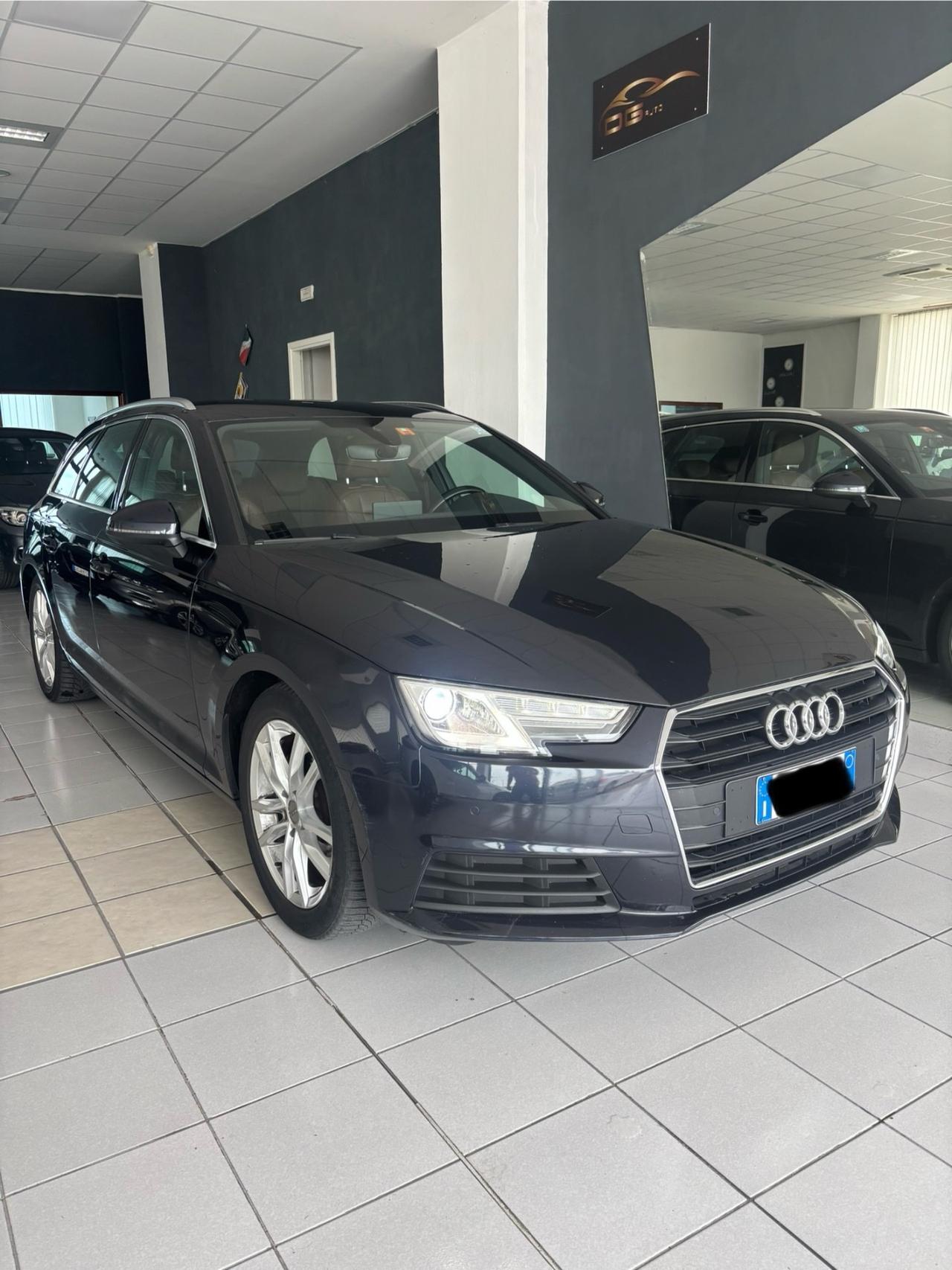 Audi A4 2.0 TDI 150 CV S tronic Business