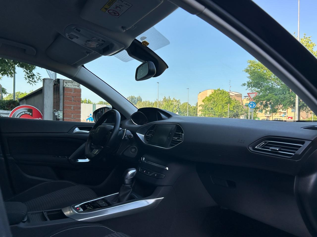 Peugeot 308 BlueHDi 130 S&S EAT6 SW Business