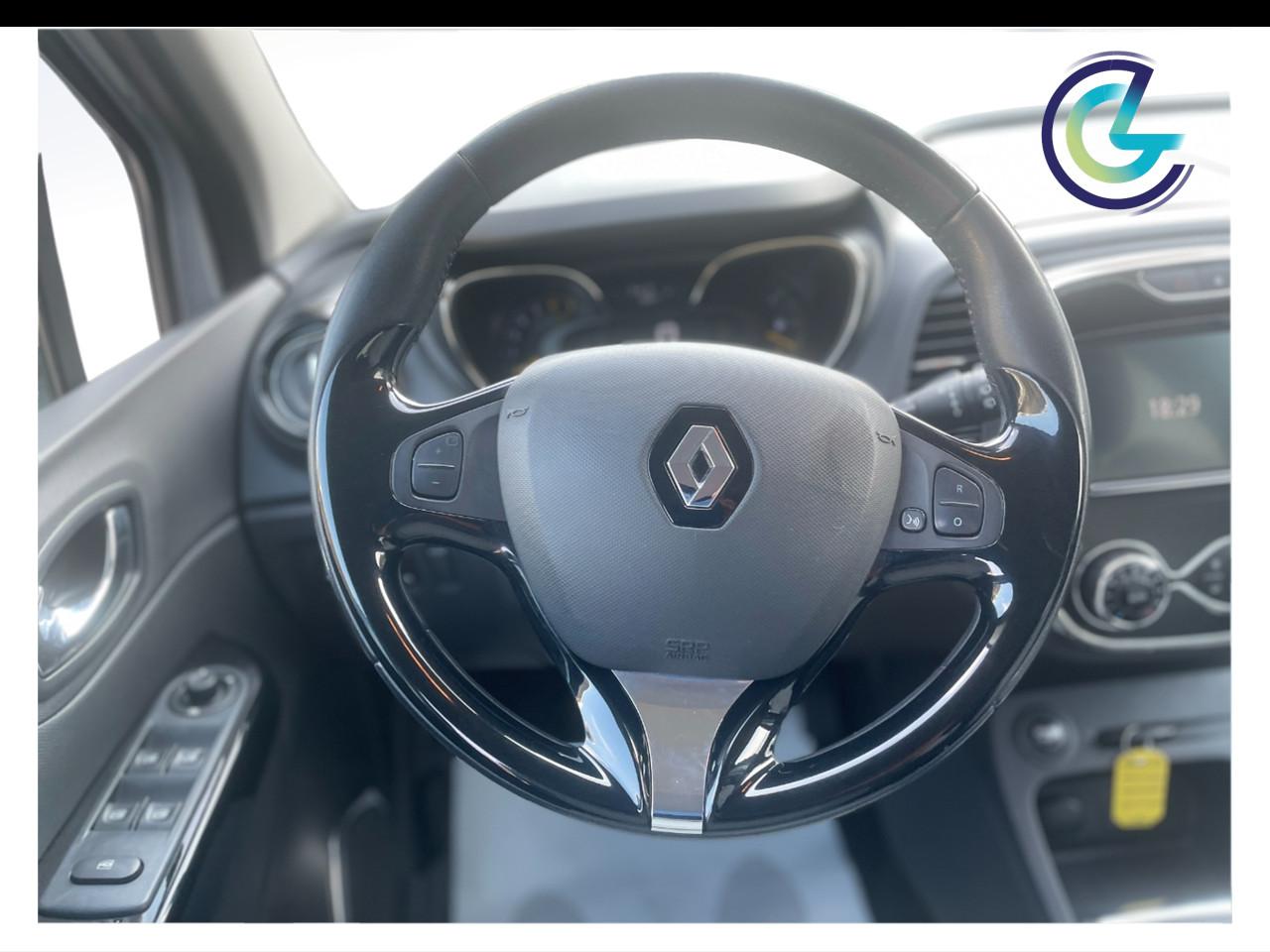RENAULT Captur I 2013 - Captur 0.9 tce energy R-Link s&s 90cv