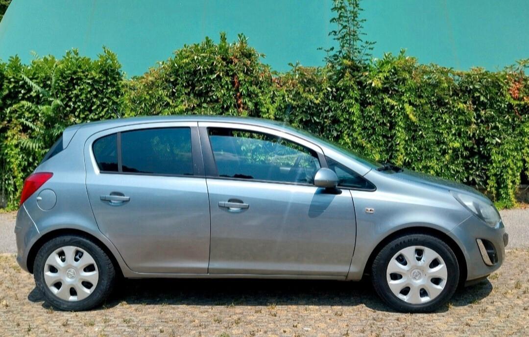 Opel Corsa 1.2 5 porte Edition