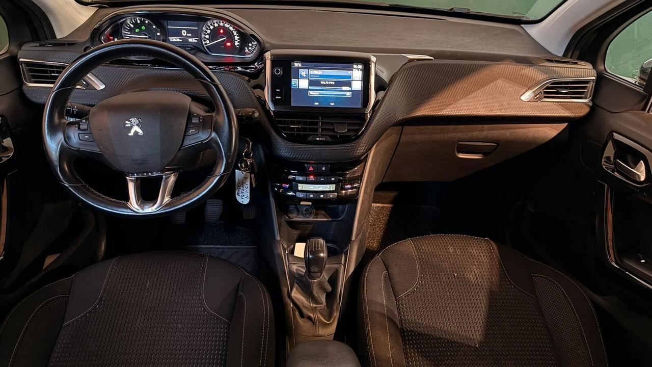 Peugeot 208 PureTech 82 5 porte Allure